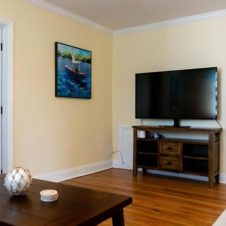 Walk To The Beach! Two Bedroom Unit In The Heart Of Jax Beach Jacksonville Beach Esterno foto